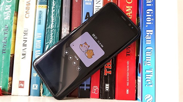 Read more about the article Hướng dẫn đưa hình ảnh gif vui nhộn lên màn hình Always On Display