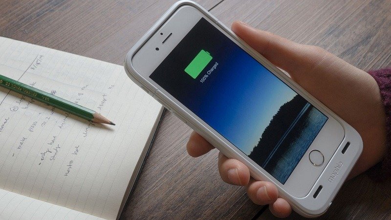 kiểm tra pin iPhone bị chai