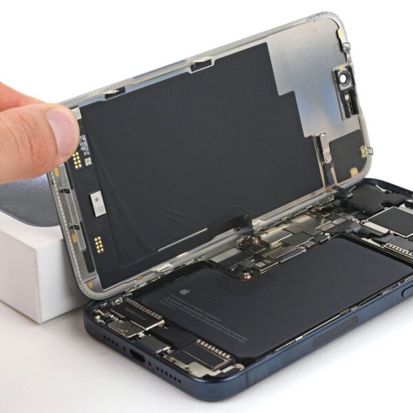 Ép kính iPhone 16 Pro Max chính hãng
