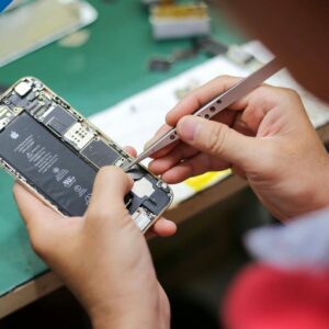 Ép kính iPhone SE 2 chính hãng