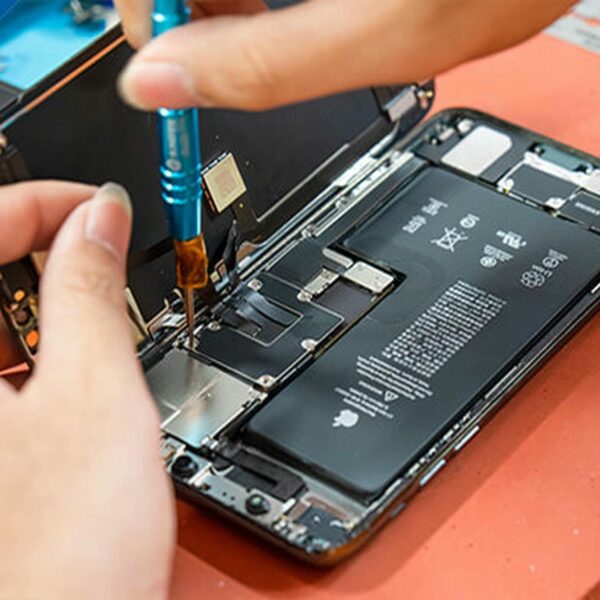 Thay vỏ iPhone 11 Pro
